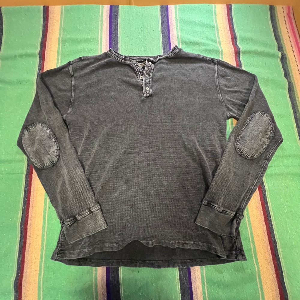 Third & Army Henley Mens Large Gray Waffle Knit Elbow Patch Acid Wash Thermal